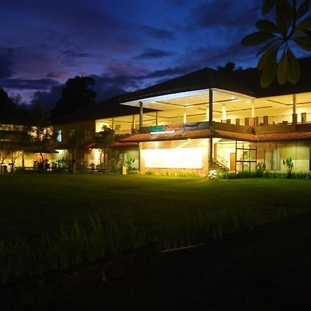 Bumi Gumati Resort & Convention Bogor Exterior photo
